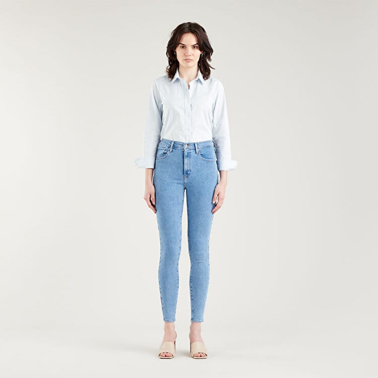 Sporthink Levi’s Giyim Koleksiyonu Sahne Senin